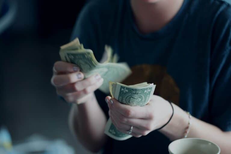 آیا تمدید کمک مالی دولت در شرایط کنونی کمکی خواهد کرد؟