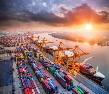 معایب کراس استافینگ بین المللی
