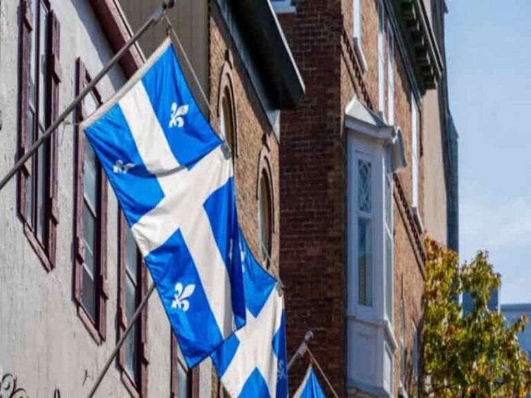 سرمایه گذاری در کبک